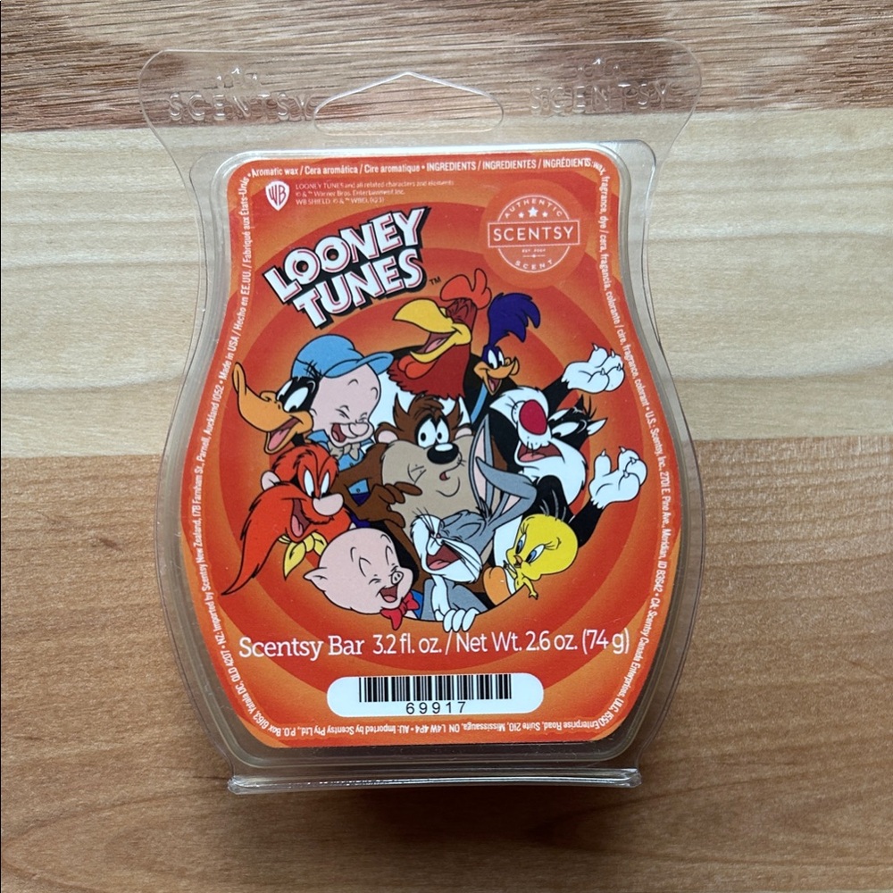 🆕Scentsy Looney Tunes Wax Bar 🍏🍒🍓🫐
74g